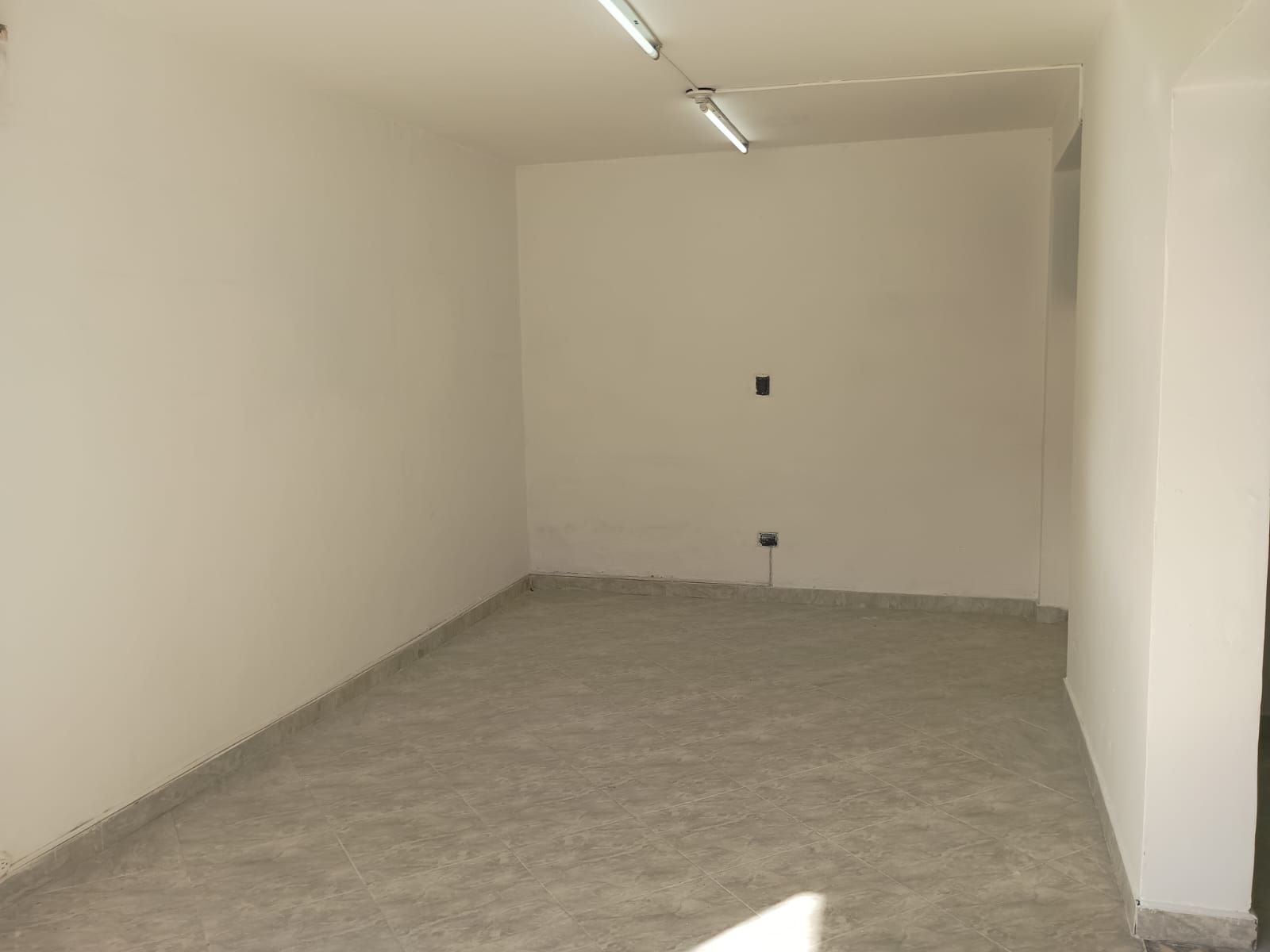 Local en arriendo Antioquia Medellín Lorena 55 m2 Habitaciones 0 Baños 1 Garajes 0 Precio $2900000