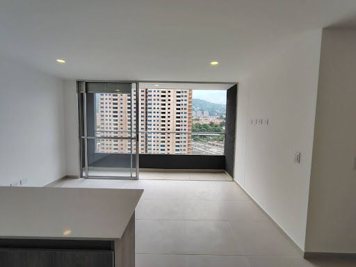 Apartamento en arriendo Antioquia Itagüí Zona Industrial No 1 73 m2 Habitaciones 3 Baños 2 Garajes 1 Precio $2880000
