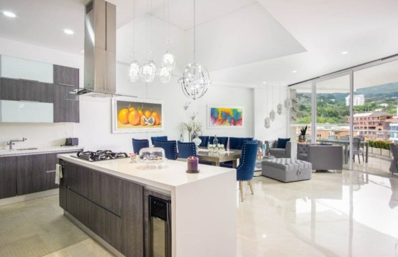 Apartamento en venta Valle Del Cauca Cali Normandía 376 m2 Habitaciones 4 Baños 5 Garajes 3 Precio $2200000000
