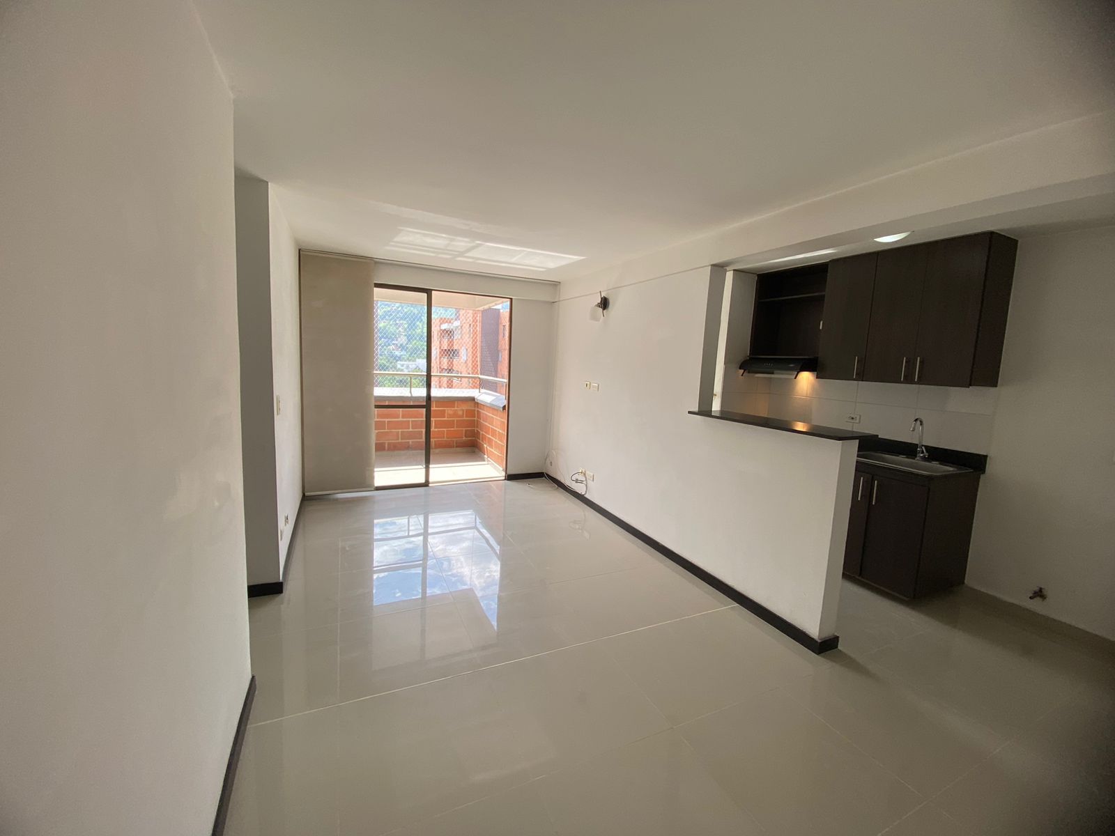 Apartamento en venta Antioquia Sabaneta Balcones De La Holanda 69 m2 Habitaciones 3 Baños 2 Garajes 2 Precio $420000000