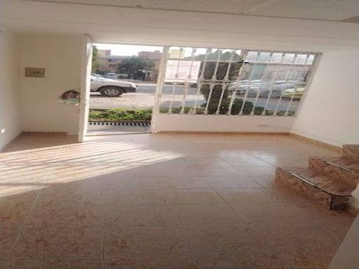 Casa en arriendo Cundinamarca Bogotá Ciudad Techo 48 m2 Habitaciones 2 Baños 1 Garajes 0 Precio $1350000