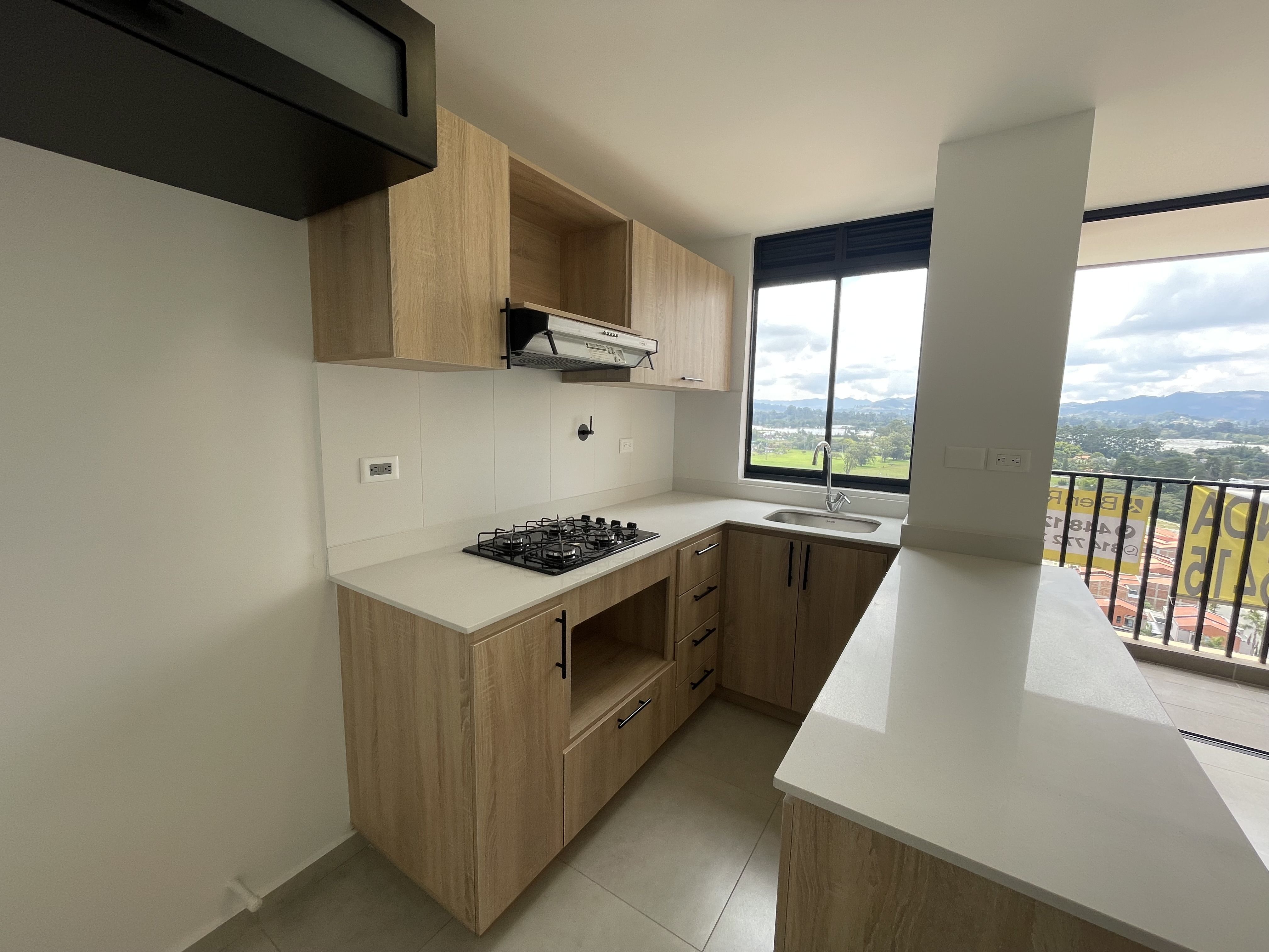 Apartamento en arriendo Antioquia Rionegro San Antonio 67 m2 Habitaciones 2 Baños 2 Garajes 1 Precio $2400000