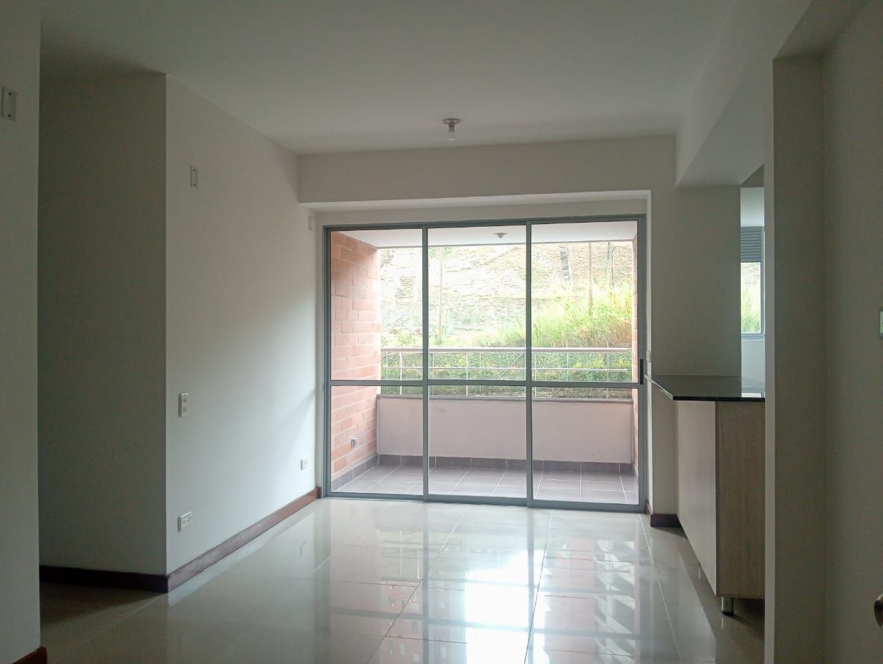 Apartamento en arriendo Antioquia Medellín Calasanz 67 m2 Habitaciones 3 Baños 2 Garajes 1 Precio $2800000