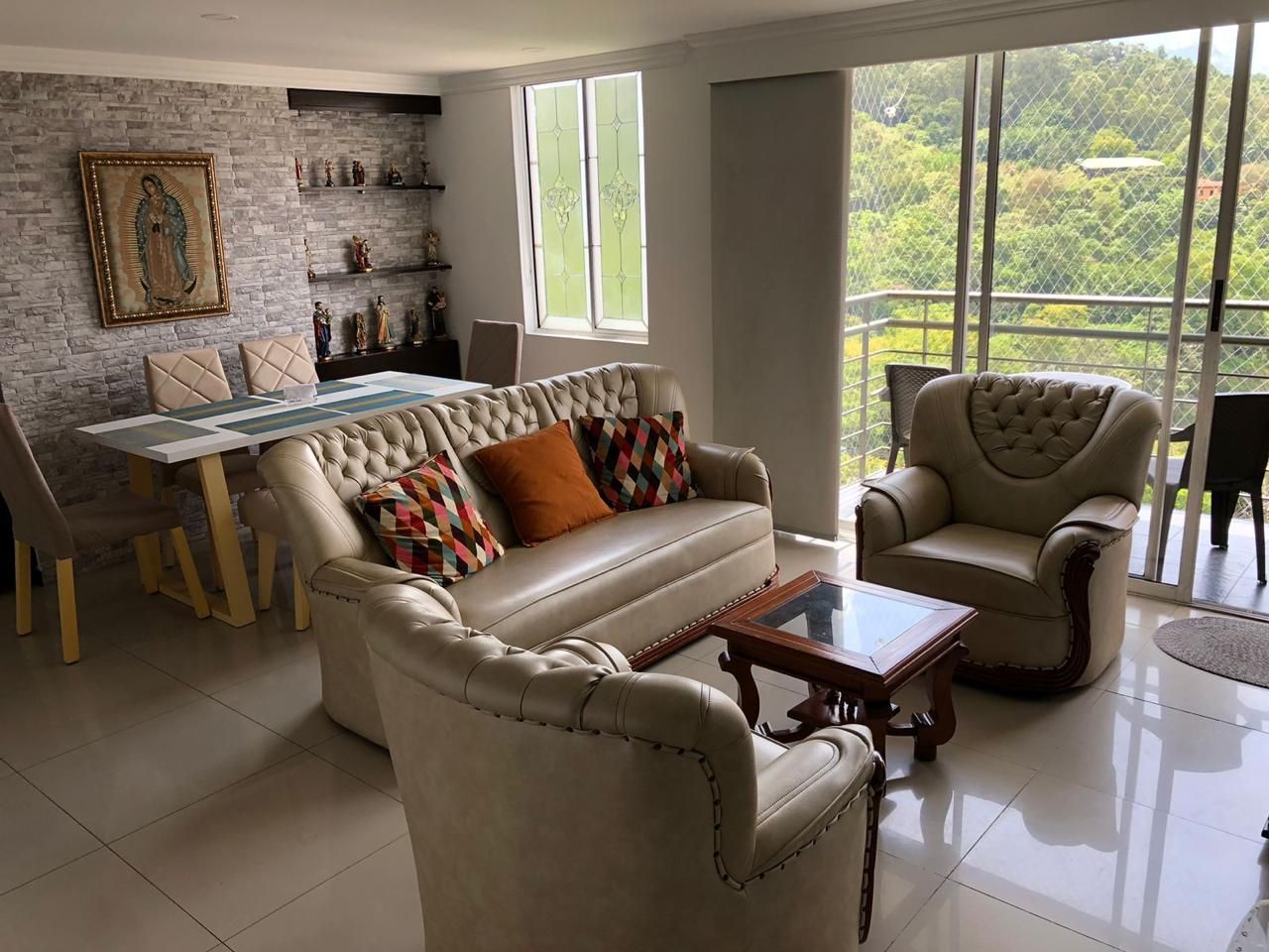 Apartamento en venta Antioquia Medellín Los Colores 185 m2 Habitaciones 4 Baños 3 Garajes 2 Precio $870000000