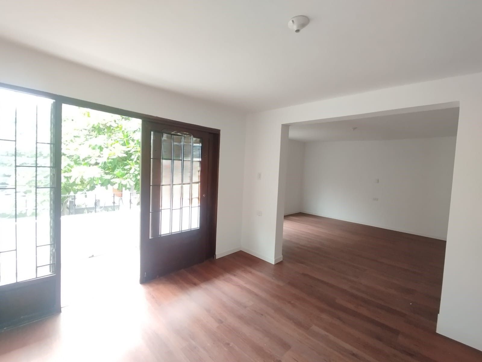 Casa en arriendo Antioquia Medellín Villa Carlota 380 m2 Habitaciones 4 Baños 2 Garajes 0 Precio $14000000