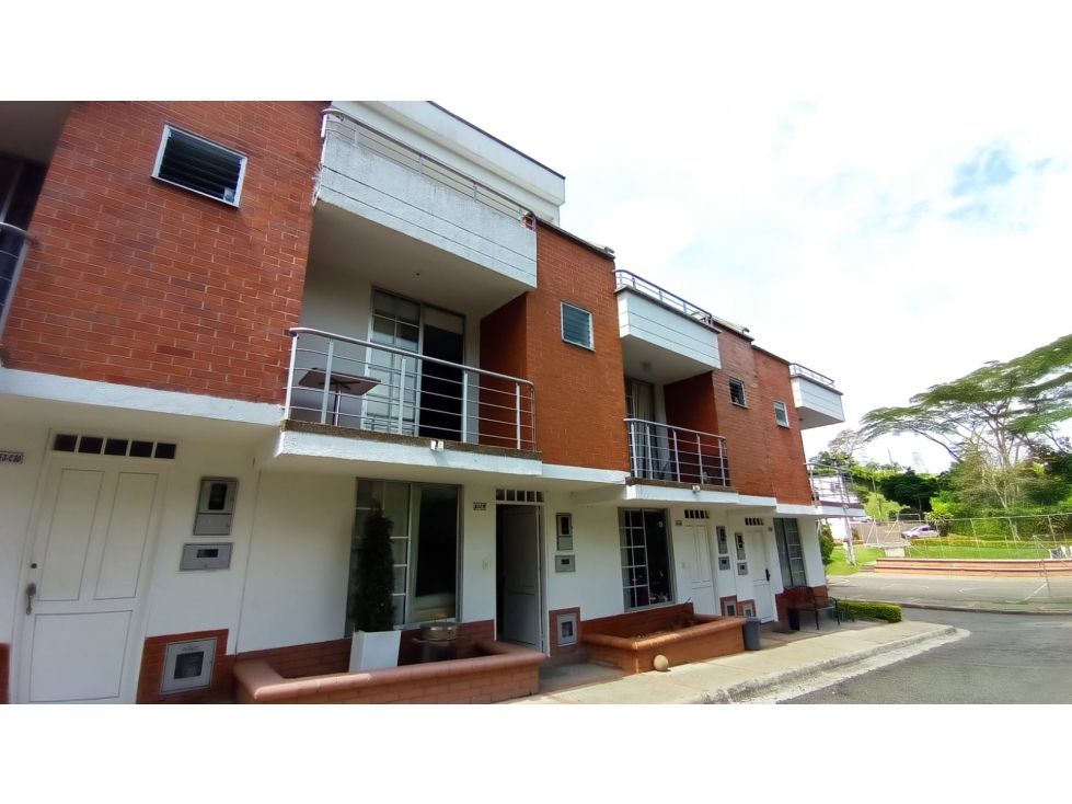 Casa en venta Risaralda Pereira Santa Clara De Las Villas 153 m2 Habitaciones 4 Baños 4 Garajes 1 Precio $650000000