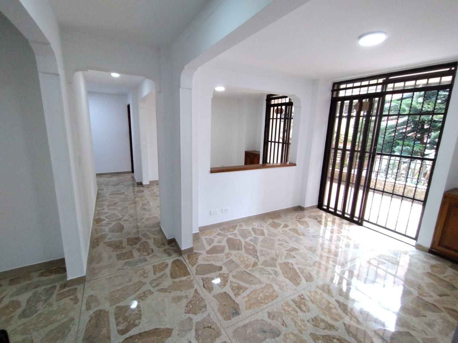 Apartamento en venta Antioquia Medellín Laureles 182 m2 Habitaciones 3 Baños 3 Garajes 1 Precio $900000000