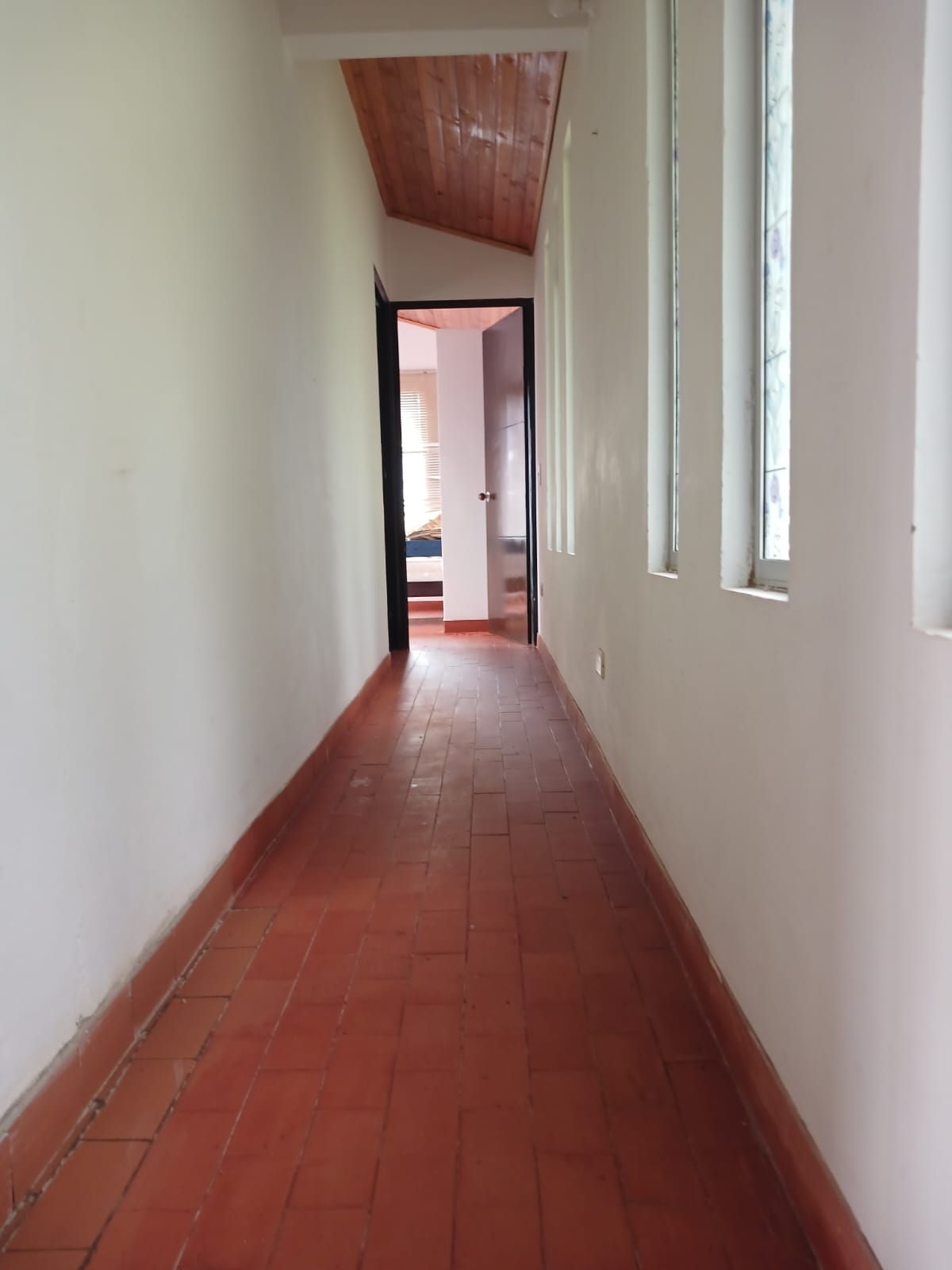 Casa en arriendo Cundinamarca Anolaima San Vicente 160 m2 Habitaciones 5 Baños 4 Garajes 2 Precio $1950000