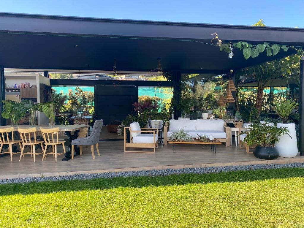 Casa en venta Antioquia Envigado El Chocho 390 m2 Habitaciones 3 Baños 3 Garajes 3 Precio $4400000000