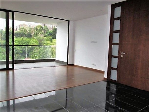Apartamento en arriendo Antioquia Medellín El Castillo 190 m2 Habitaciones 3 Baños 4 Garajes 3 Precio $10500000