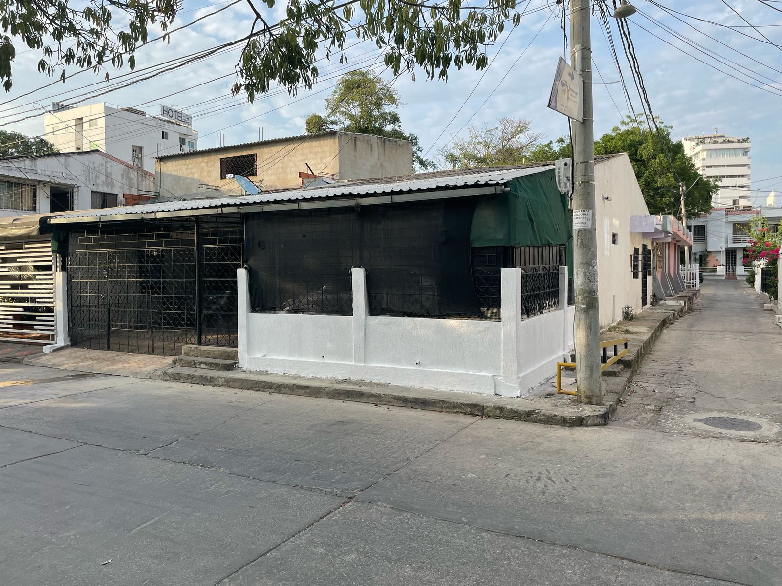 Casa en venta Bolívar Cartagena Br San Pedro 150 m2 Habitaciones 5 Baños 3 Garajes 2 Precio $400000000