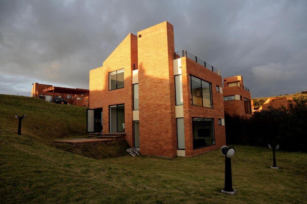 Casa en venta Cundinamarca Chía El Rosario 180 m2 Habitaciones 3 Baños 3 Garajes 4 Precio $1350000000