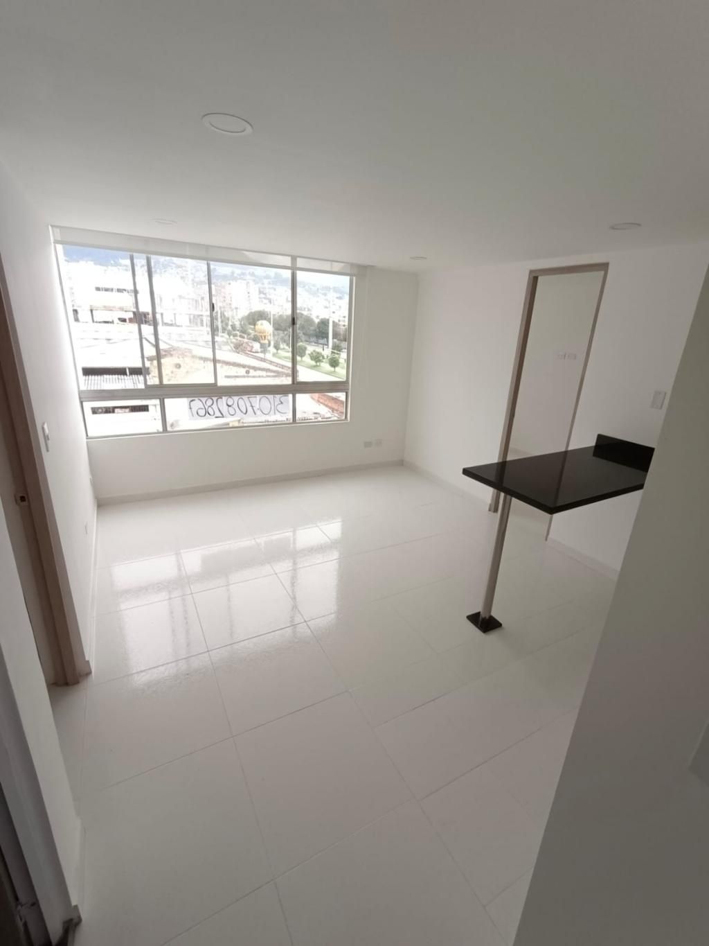 Apartamento en venta Cundinamarca Bogotá La Estanzuela 40 m2 Habitaciones 2 Baños 1 Garajes 0 Precio $222000000