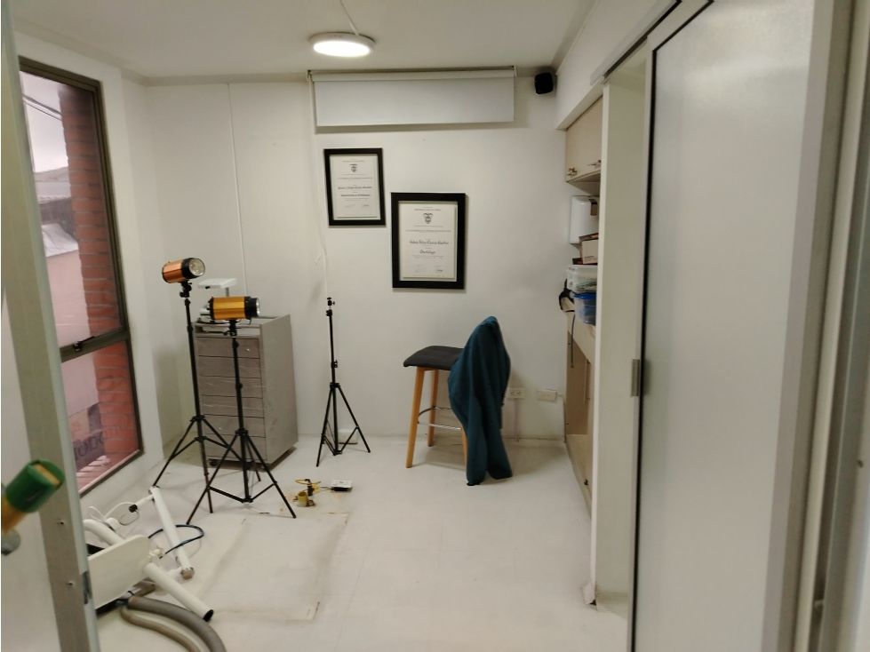 Consultorio en arriendo Caldas Manizales El Centro 30 m2 Habitaciones 0 Baños 1 Garajes 0 Precio $1700000