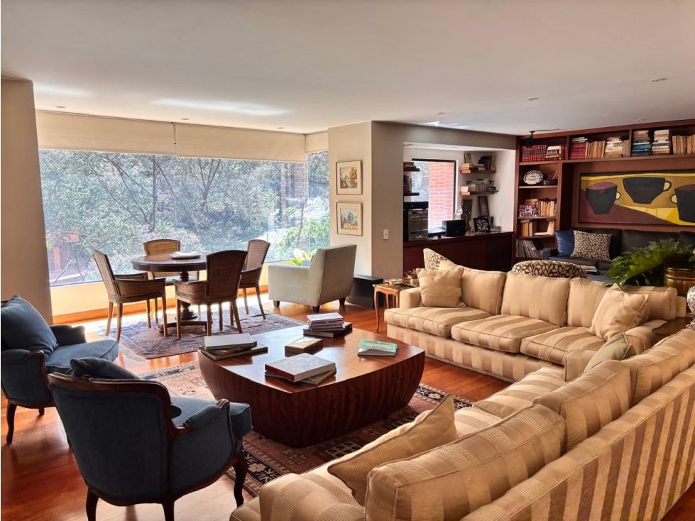 Apartamento en venta Cundinamarca Bogotá Emaus 240 m2 Habitaciones 2 Baños 3 Garajes 3 Precio $2000000000