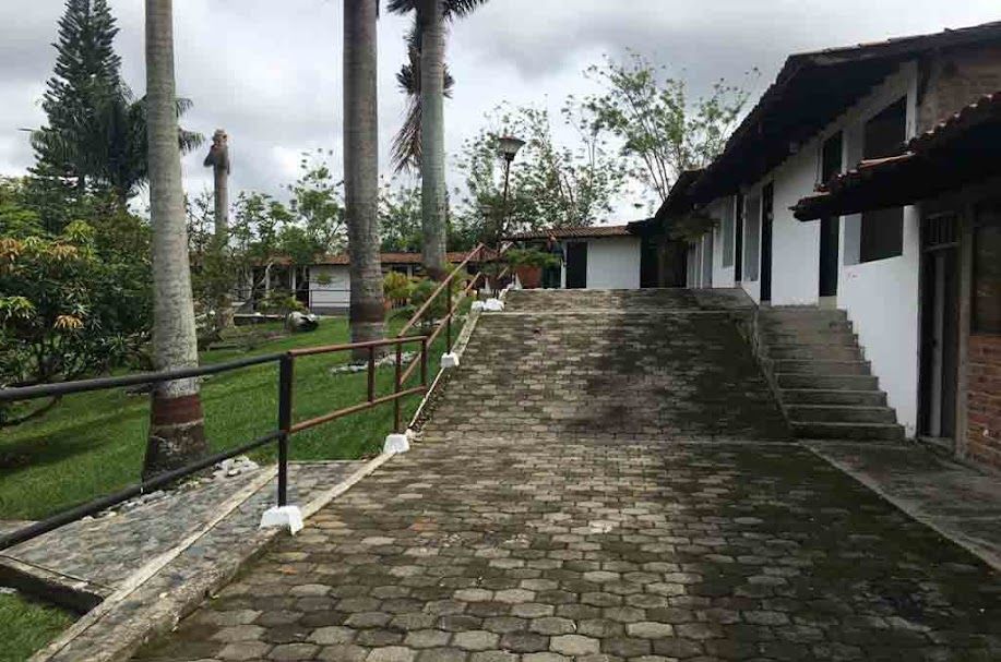 Casa en venta Risaralda Pereira Avenida 30 De Agosto 533 m2 Habitaciones 1 Baños 1 Garajes 1 Precio $1023000000