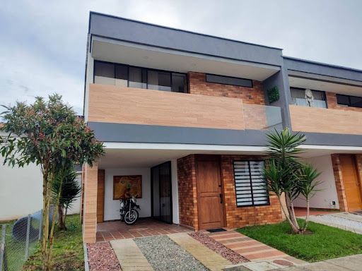 Casa en arriendo Antioquia La Ceja Ofir 160 m2 Habitaciones 3 Baños 3 Garajes 1 Precio $4000000