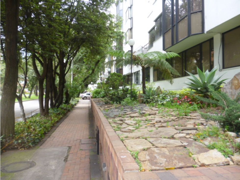 Apartaestudio en venta Cundinamarca Bogotá Santa Barbara Central 65 m2 Habitaciones 1 Baños 2 Garajes 2 Precio $460000000