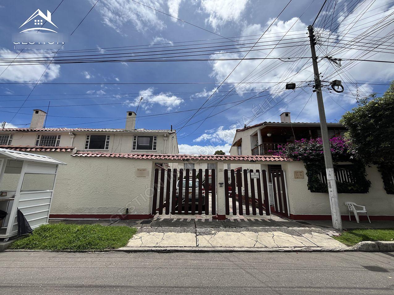 Casa en venta Cundinamarca Bogotá Estrella Del Norte 150 m2 Habitaciones 3 Baños 3 Garajes 2 Precio $738000000