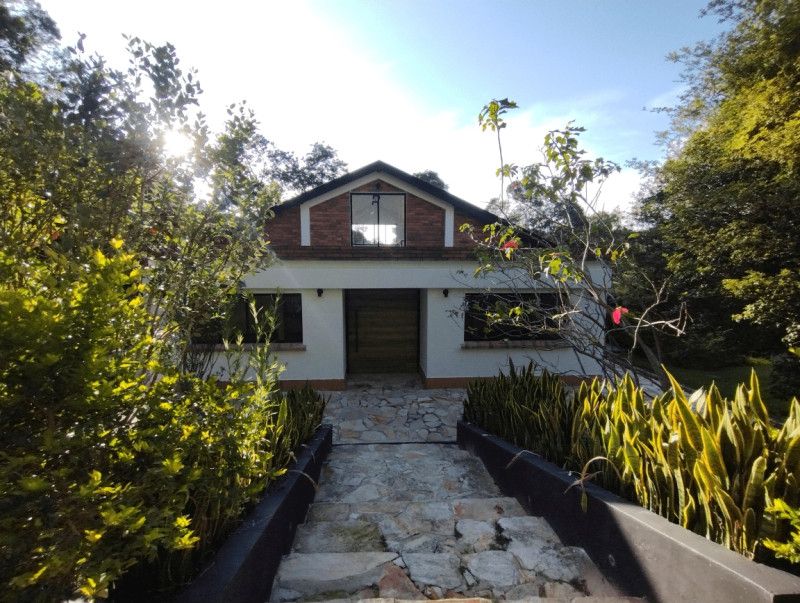 Casa en venta Santander Los Santos Los Santos 200 m2 Habitaciones 3 Baños 2 Garajes 0 Precio $690000000