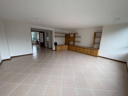 Apartamento en arriendo Antioquia Medellín Villa Carlota 135 m2 Habitaciones 3 Baños 3 Garajes 2 Precio $5800000