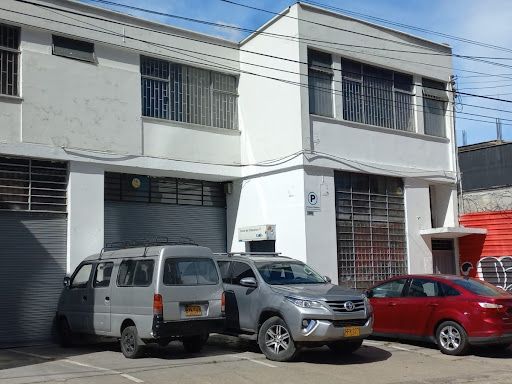 Bodega en venta Cundinamarca Bogotá Las Américas 612 m2 Habitaciones 0 Baños 4 Garajes 4 Precio $2750000000