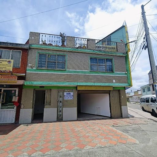 Local en arriendo Cundinamarca Bogotá La Almería 105 m2 Habitaciones 0 Baños 2 Garajes 0 Precio $2601000
