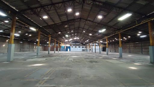 Bodega en arriendo Antioquia Itagüí Zona Industrial 1 4000 m2 Habitaciones 0 Baños 8 Garajes 4 Precio $108000000
