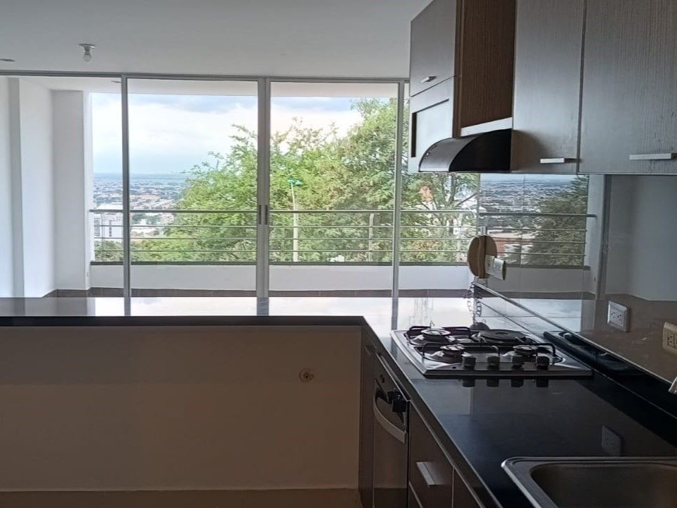 Apartamento en venta Valle Del Cauca Cali Sector Cañaveralejo Guadalupe 119 m2 Habitaciones 4 Baños 4 Garajes 2 Precio $610000000