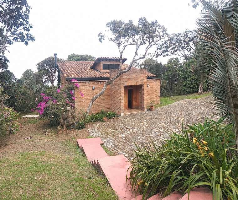 Casa en arriendo Antioquia Rionegro Rionegro 180 m2 Habitaciones 3 Baños 3 Garajes 0 Precio $6900000
