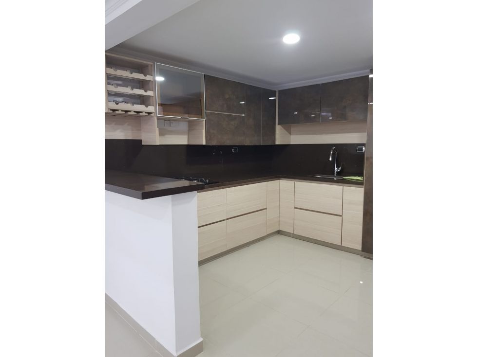 Casa en venta Antioquia Rionegro Rionegro 240 m2 Habitaciones 5 Baños 4 Garajes 1 Precio $900000000