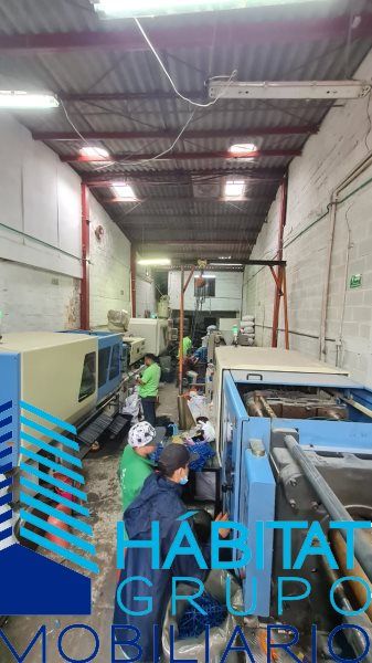 Bodega en venta Antioquia Medellín Trinidad 244 m2 Habitaciones 0 Baños 1 Garajes 0 Precio $1200000000