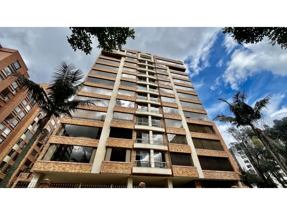 Apartamento en venta Cundinamarca Bogotá Santa Barbara Central 287 m2 Habitaciones 3 Baños 4 Garajes 3 Precio $2400000000