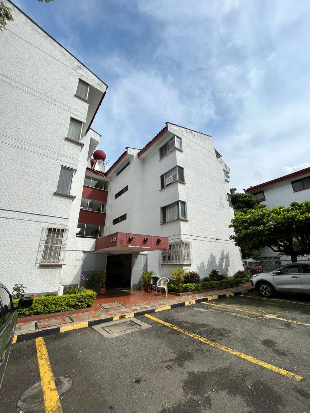 Apartamento en venta Valle Del Cauca Cali Ciudad Capri 95 m2 Habitaciones 4 Baños 3 Garajes 1 Precio $290000000