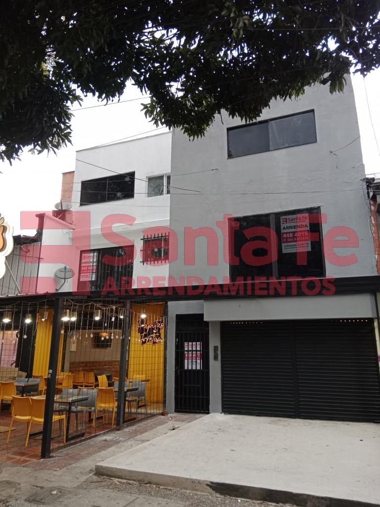 Local en arriendo Antioquia Medellín Estadio 400 m2 Habitaciones 0 Baños 4 Garajes 0 Precio $5000000