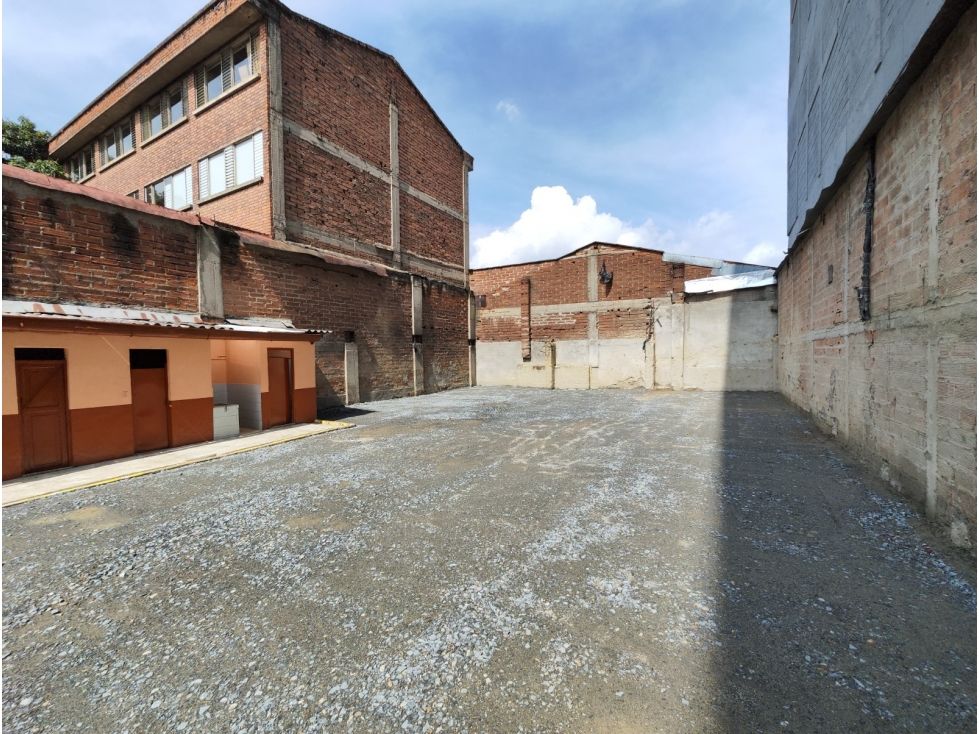 Bodega en arriendo Antioquia Medellín Colombia 760 m2 Habitaciones 0 Baños 6 Garajes 0 Precio $19000000