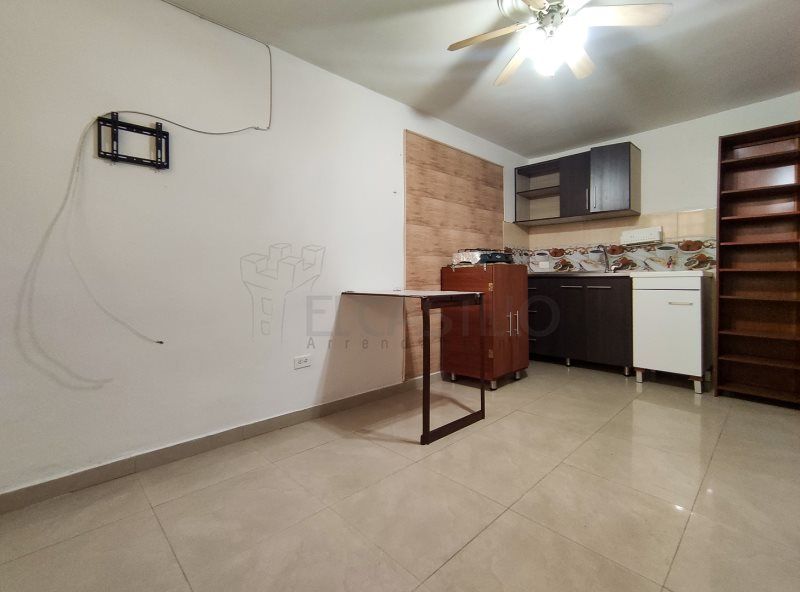 Apartaestudio en arriendo Antioquia Medellín Calasanz Parte Alta 20 m2 Habitaciones 1 Baños 1 Garajes 0 Precio $900000