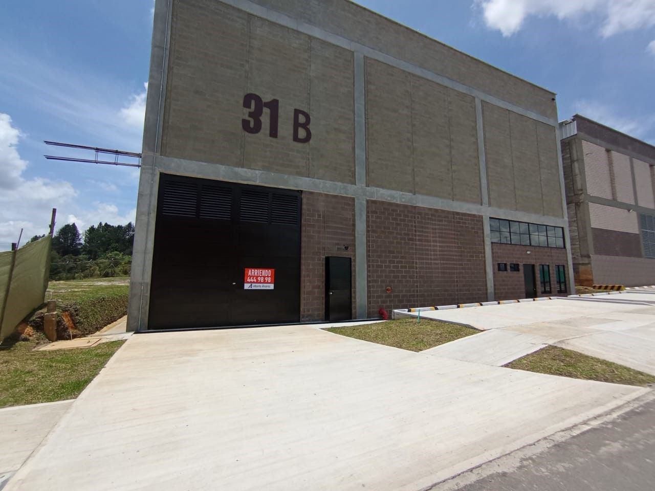 Bodega en arriendo Antioquia Guarne Guarne 590 m2 Habitaciones 0 Baños 0 Garajes 2 Precio $17700000