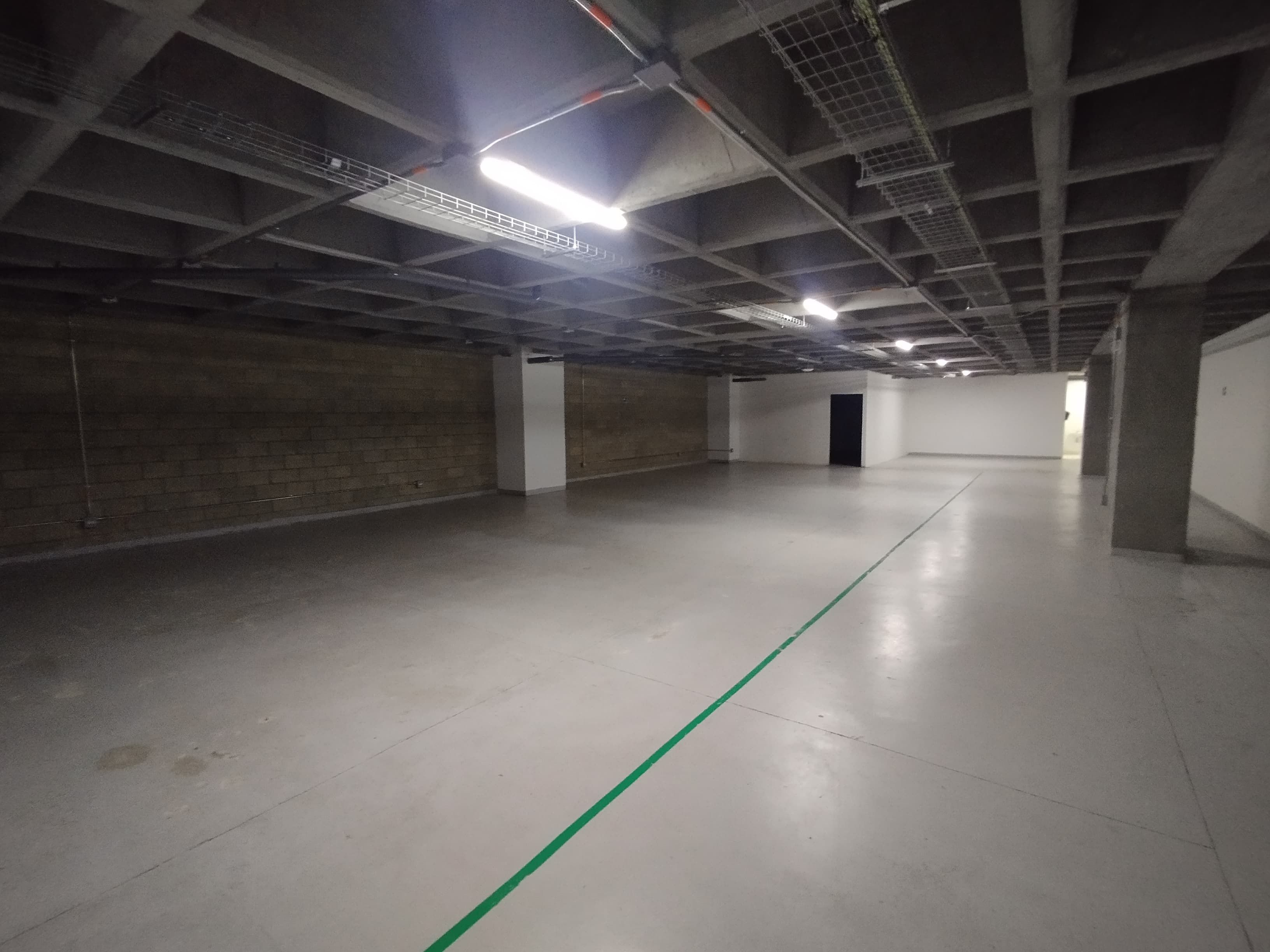 Bodega en arriendo Antioquia Itagüí Zona Rural 470 m2 Habitaciones 0 Baños 7 Garajes 2 Precio $16475000