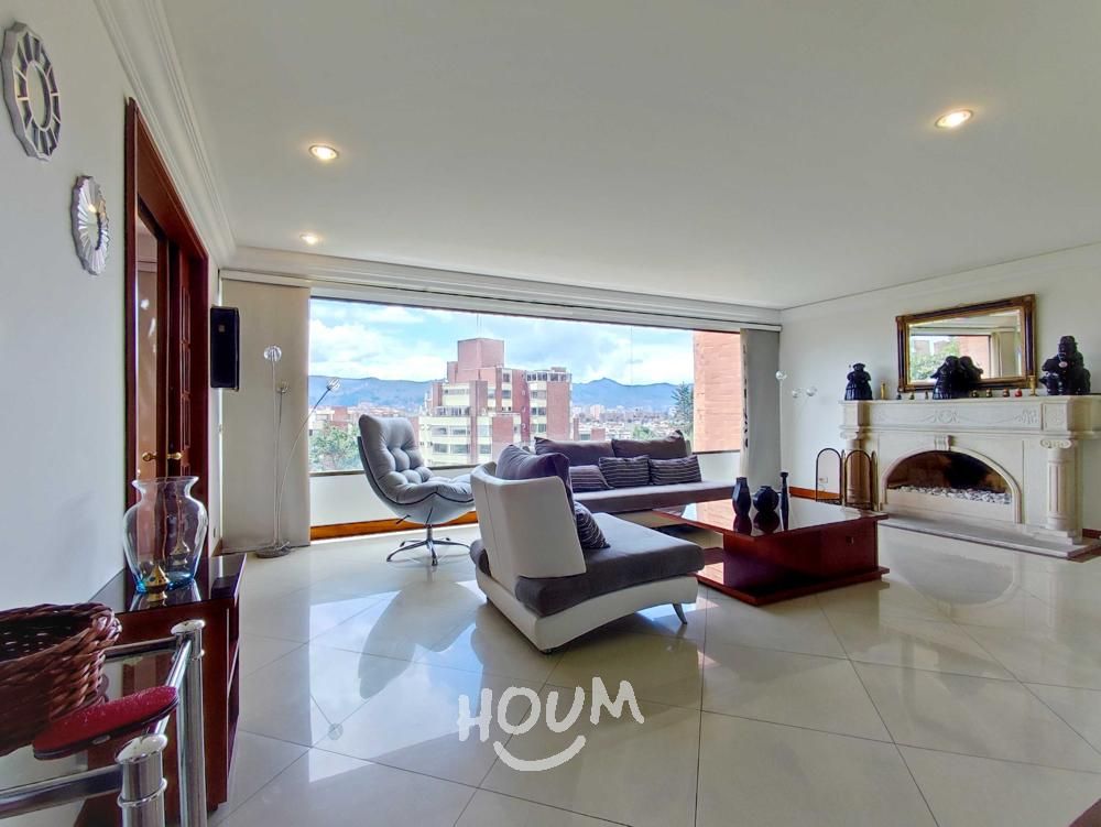 Apartamento en arriendo Cundinamarca Bogotá Niza Suba 300 m2 Habitaciones 3 Baños 5 Garajes 3 Precio $7300000