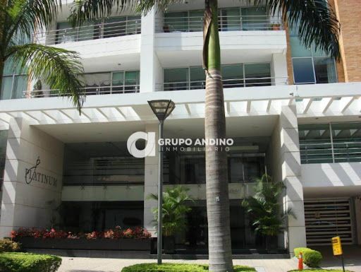 Apartamento en venta Santander Bucaramanga Cabecera Del Llano 129 m2 Habitaciones 4 Baños 3 Garajes 2 Precio $760000000