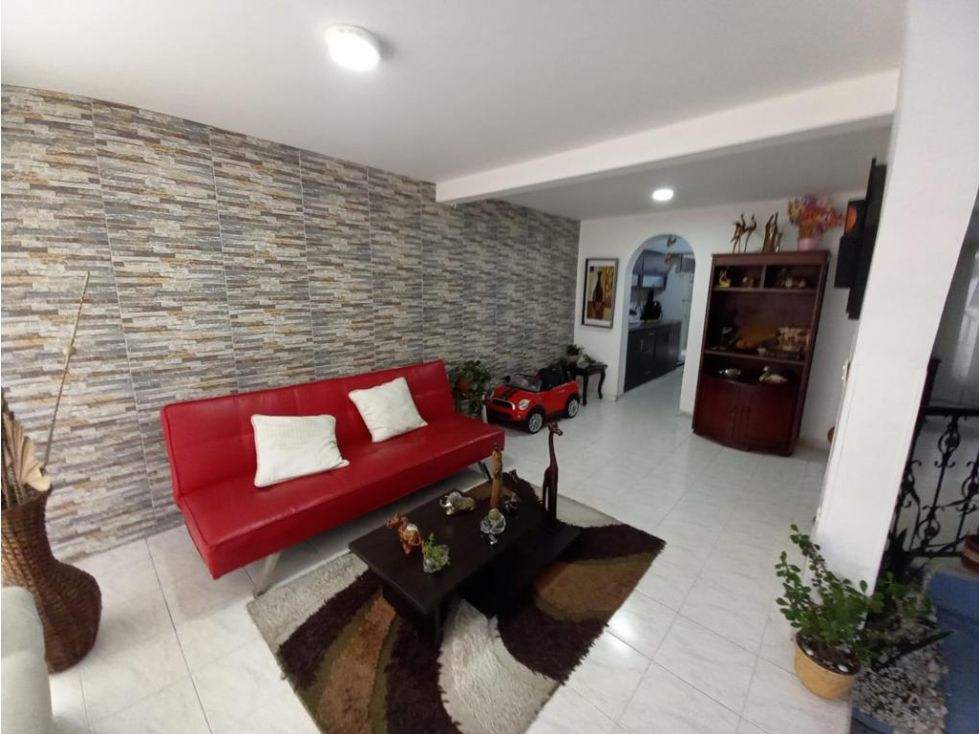 Casa en venta Caldas Manizales Los Alcazares 113 m2 Habitaciones 4 Baños 3 Garajes 1 Precio $330000000