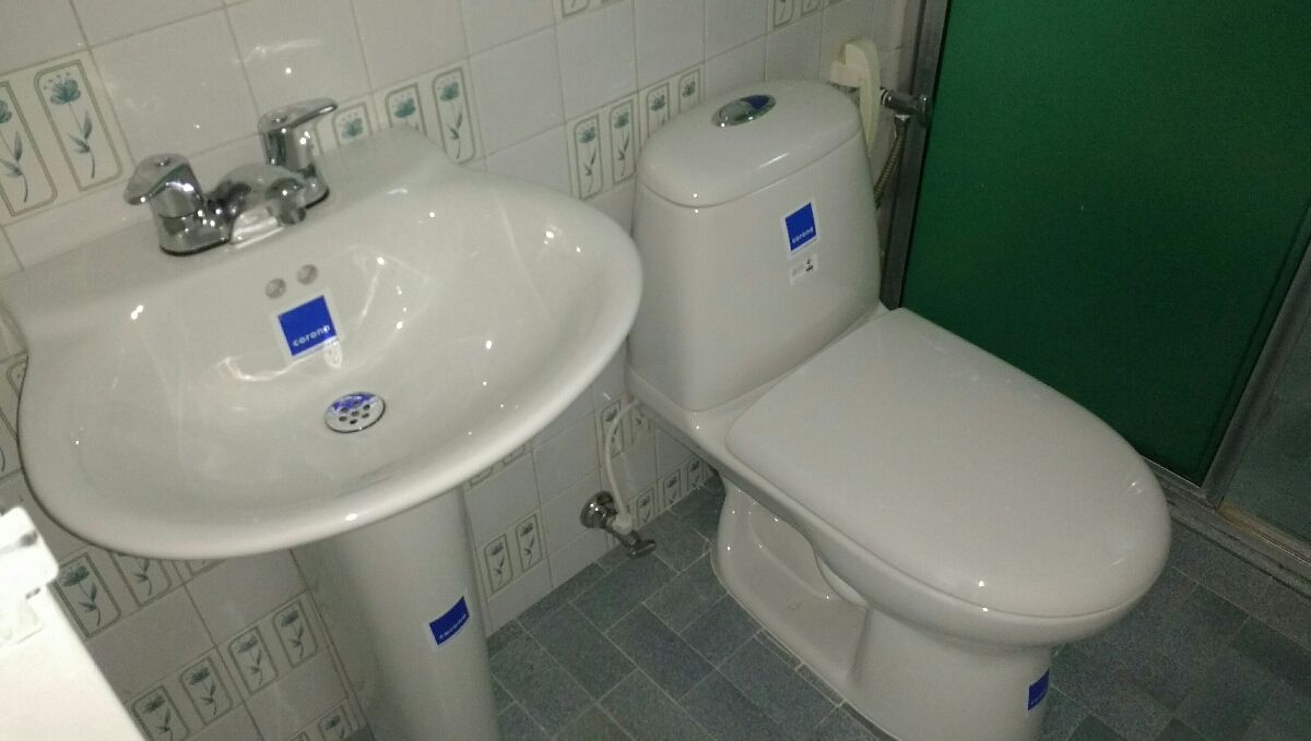 Local en arriendo Antioquia Medellín Manila 273 m2 Habitaciones 0 Baños 4 Garajes 0 Precio $11000000