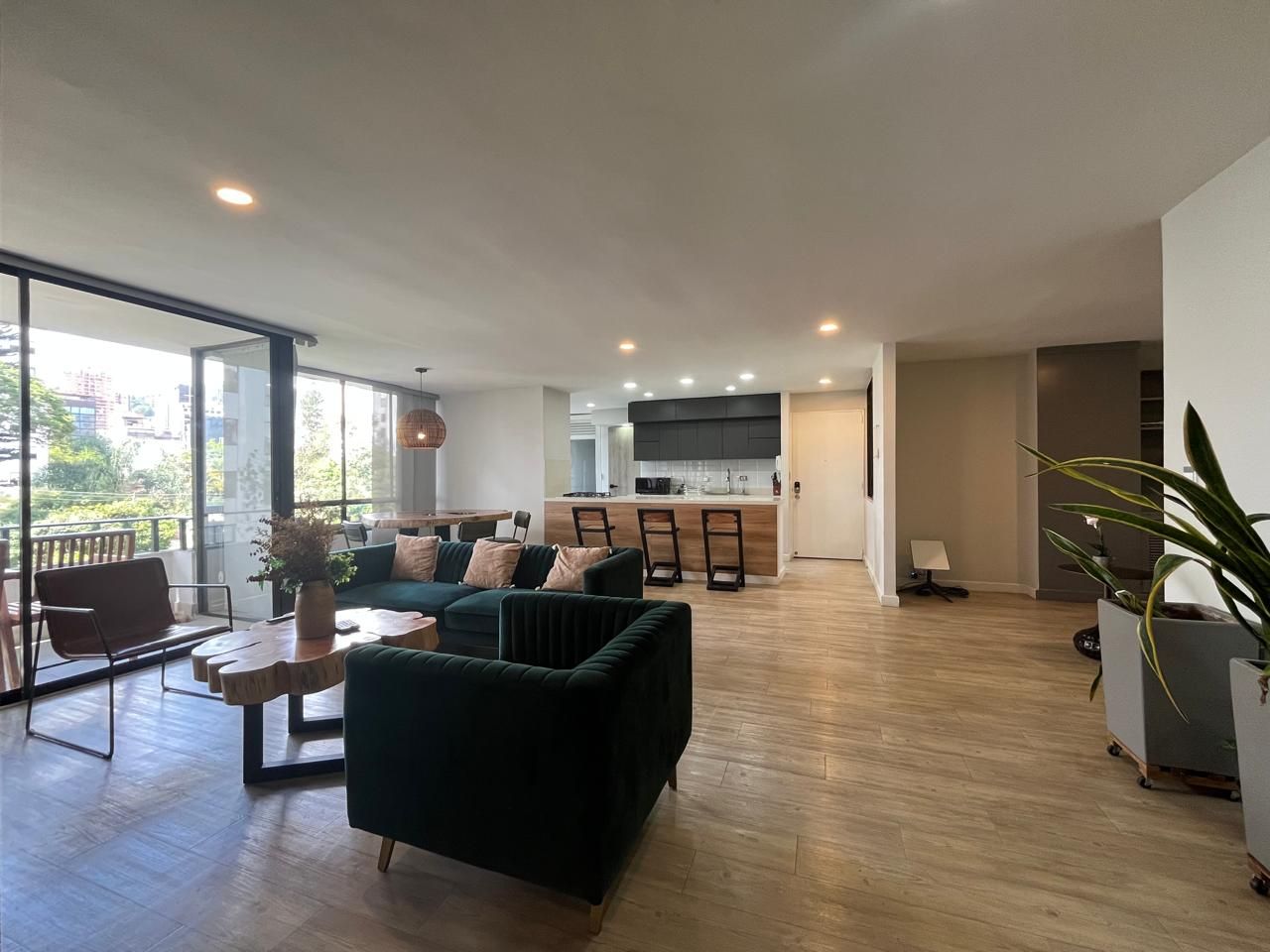 Apartamento en venta Antioquia Medellín La Florida 122 m2 Habitaciones 2 Baños 2 Garajes 1 Precio $1260000000