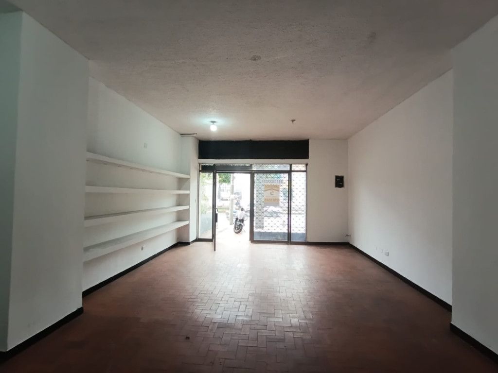 Local en arriendo Valle Del Cauca Cali Miraflores 210 m2 Habitaciones 0 Baños 1 Garajes 0 Precio $3000000