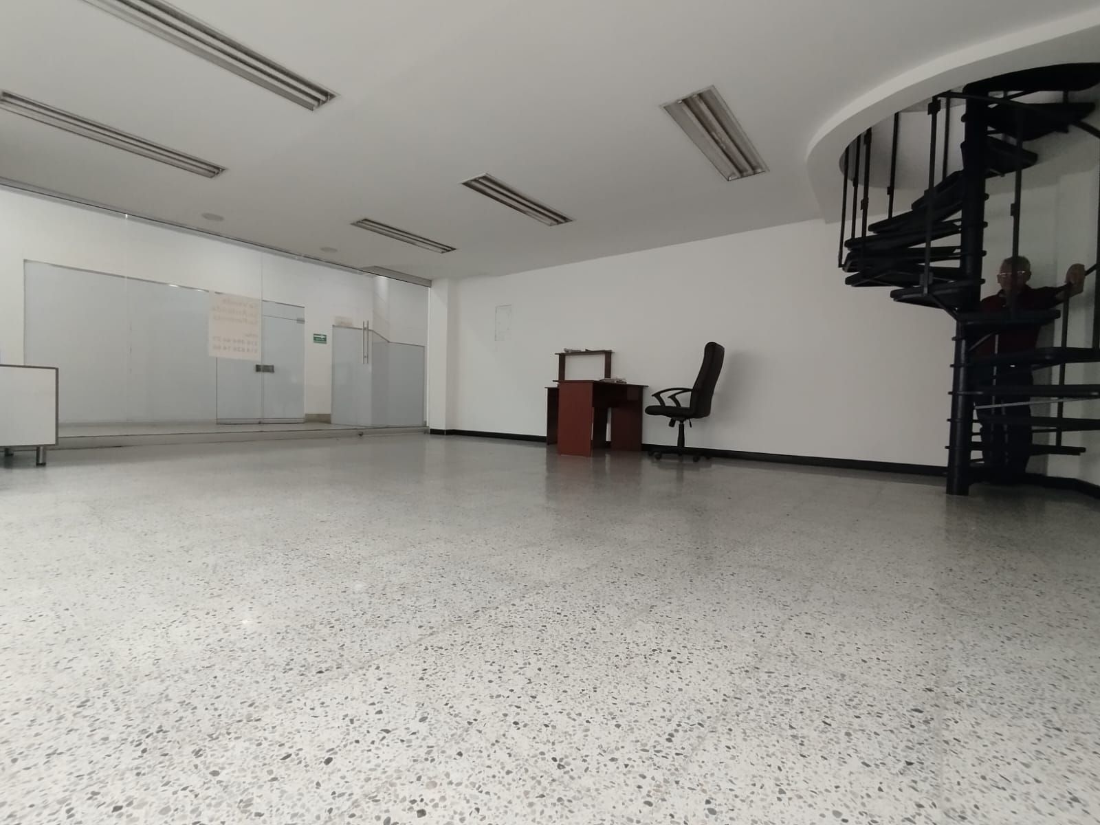 Local en arriendo Antioquia Medellín La Candelaria 120 m2 Habitaciones 0 Baños 1 Garajes 0 Precio $7140000