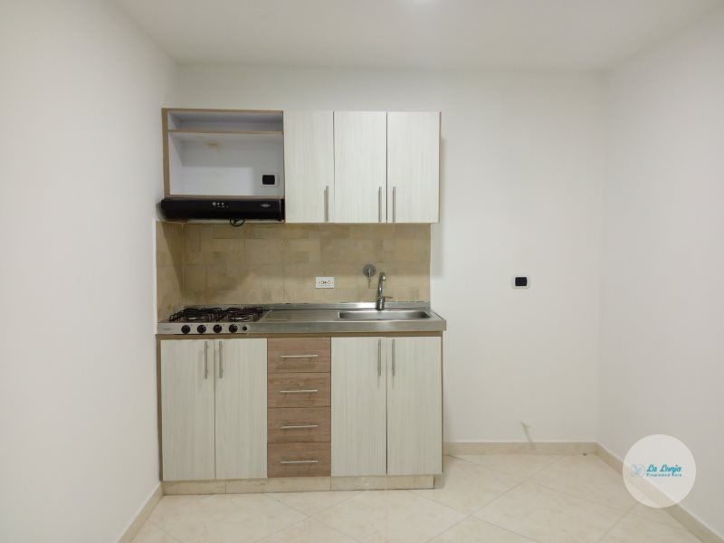 Apartaestudio en arriendo Antioquia Envigado Alcalá 35 m2 Habitaciones 1 Baños 1 Garajes 0 Precio $1900000
