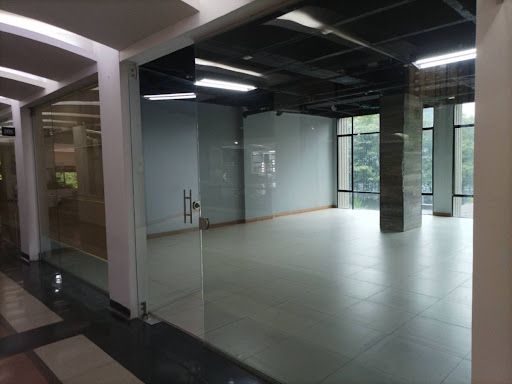 Local en arriendo Antioquia Medellín Los Balsos No2 70 m2 Habitaciones 0 Baños 0 Garajes 1 Precio $9720000