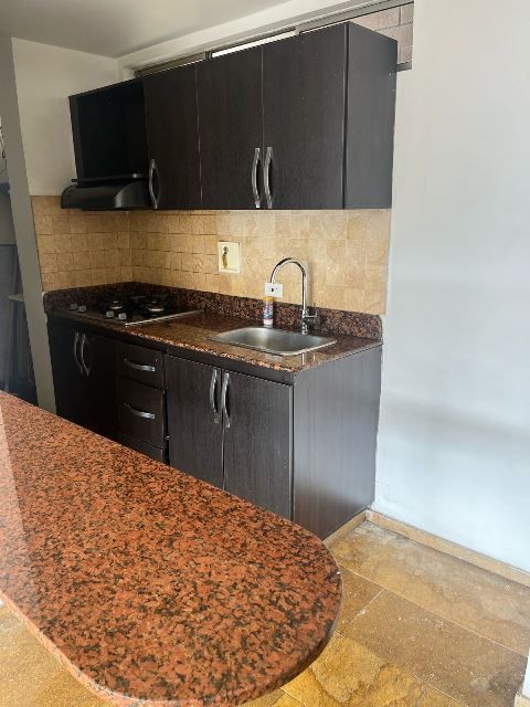Apartamento en arriendo Antioquia Medellín El Poblado 77 m2 Habitaciones 2 Baños 2 Garajes 1 Precio $2900000