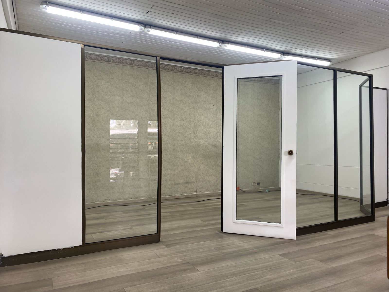 Local en arriendo Antioquia Medellín Villa Carlota 81 m2 Habitaciones 0 Baños 1 Garajes 0 Precio $4300000